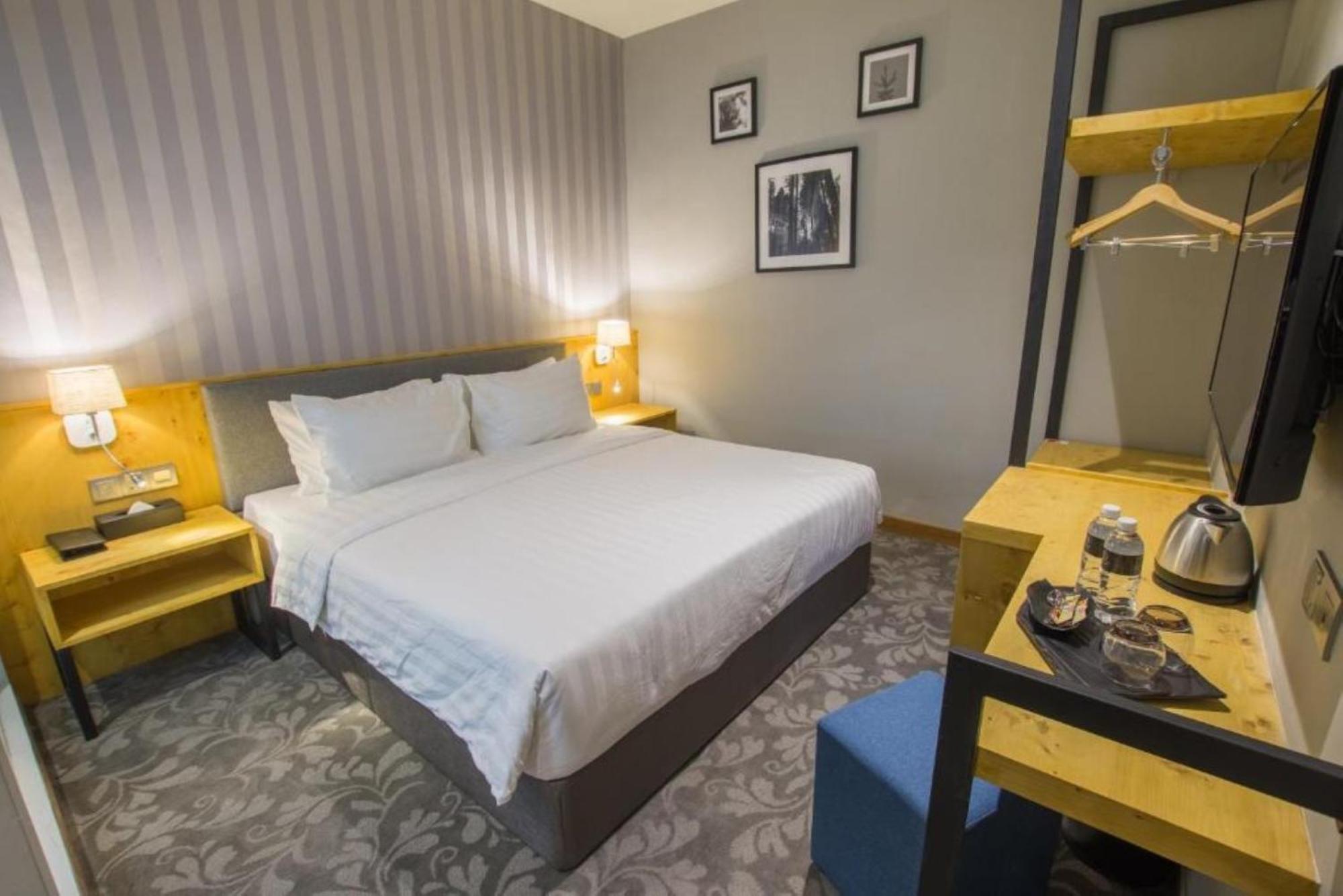 Redpine Boutique Hotel Skudai Ngoại thất bức ảnh
